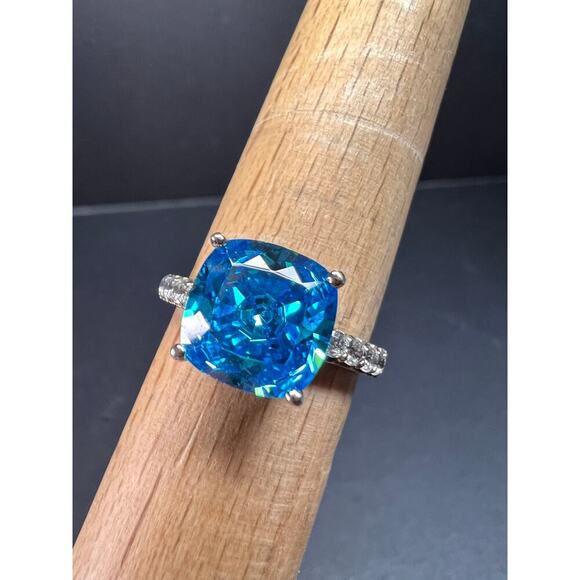 Aqua blue CZ sterling silver ring size 8 - Picture 10 of 16